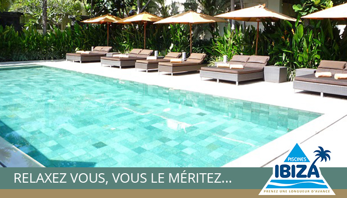 relaxation-piscine-coque-ibiza